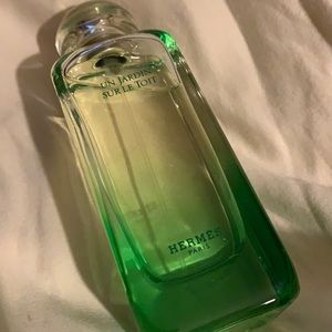 Hermès Paris Un Jardin Sue Le Toit 3.3fl.oz